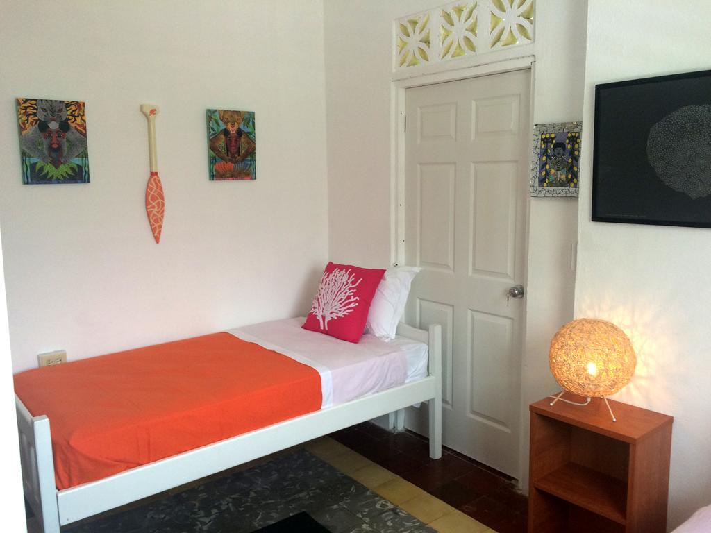 Casa del Rayo Verde, Hotelito Solidario Portobelo Habitación foto